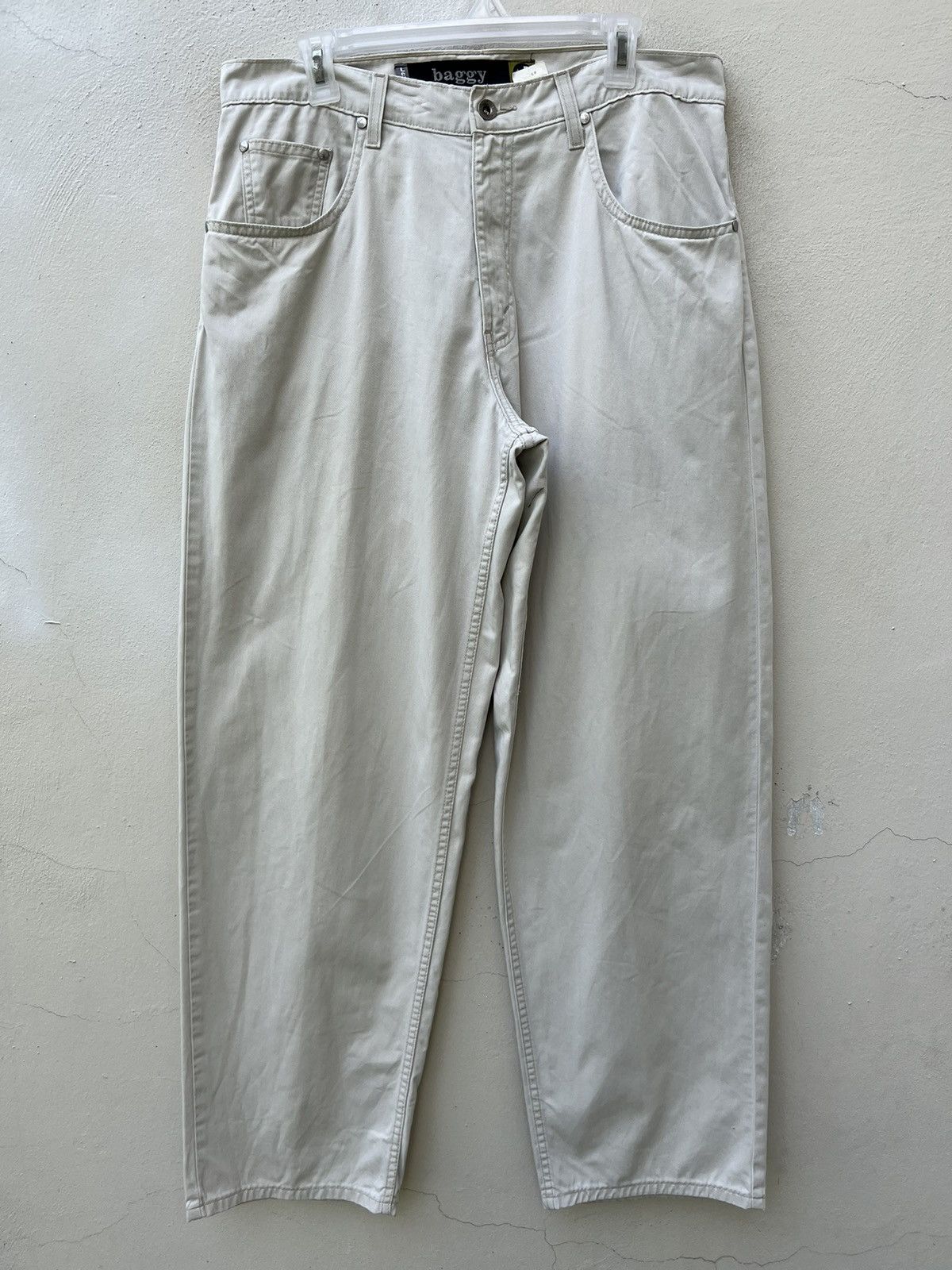 Levi's × Vintage Vintage 1998 Levi’s Silvertab White Baggy Chinos Trouser Size US 34 / EU 50 - 6 Thumbnail