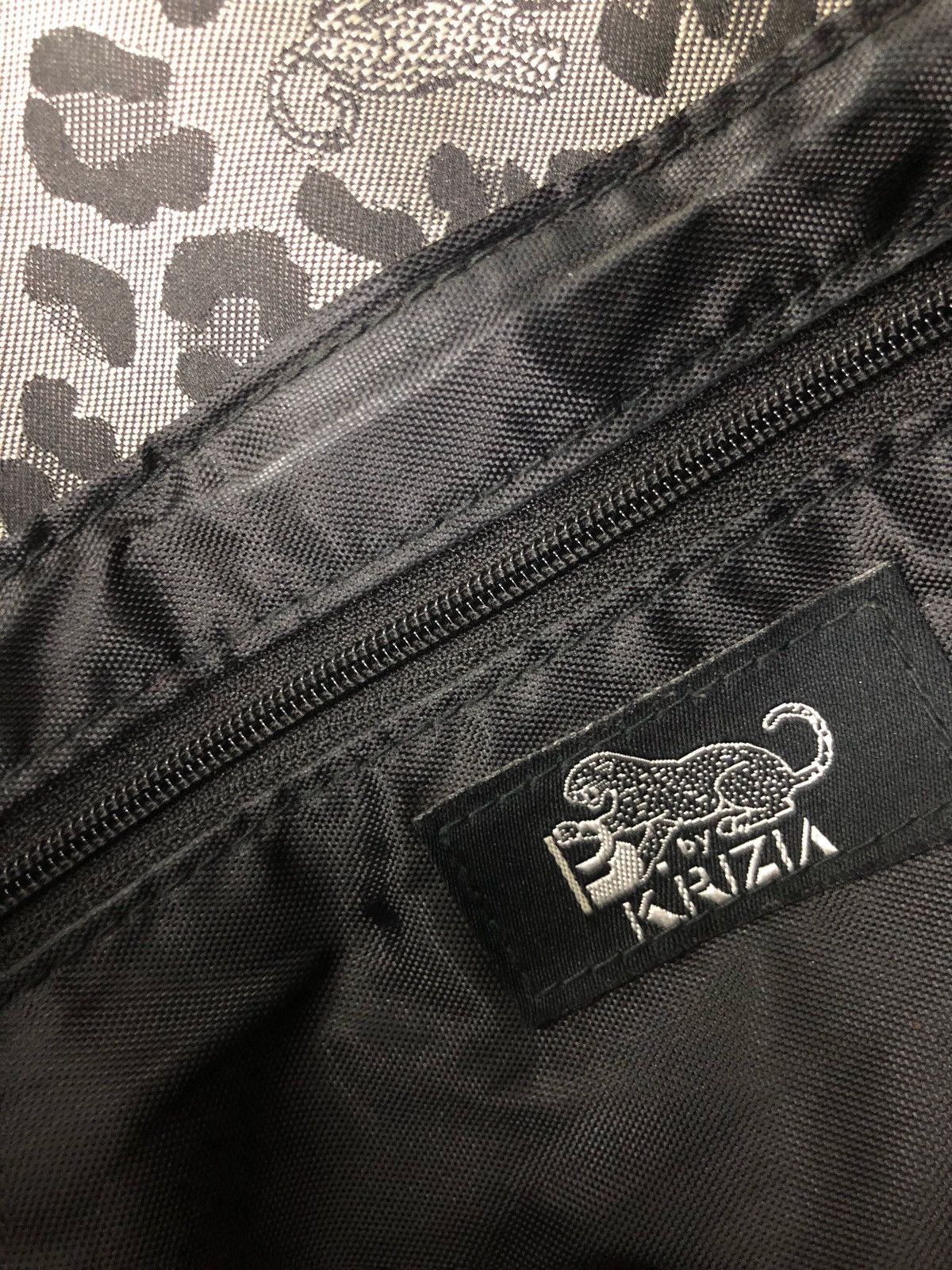 Krizia Uomo B Krizia Oumo Leopard Overprinted bag Size ONE SIZE - 16 Thumbnail