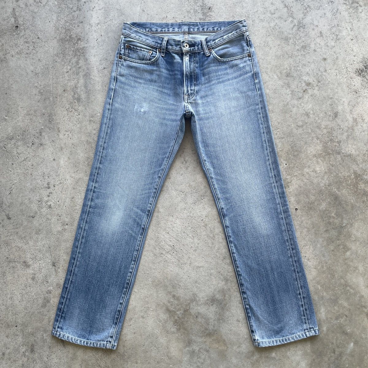 Japanese Brand × Jean × Vintage Vintage Japanese Brand Uniqlo Faded Denim Jeans Pants W31 Size US 31 - 1 Thumbnail