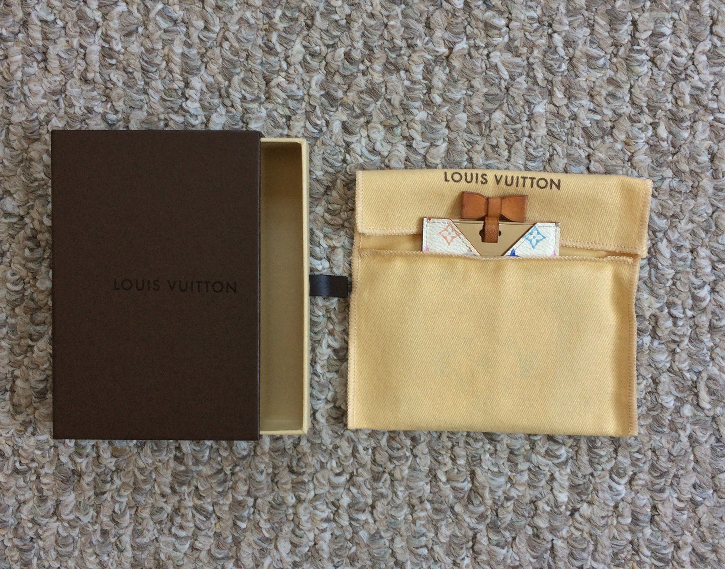 Louis Vuitton × Takashi Murakami S/S 2003 Vuitton x Murakami Monogram Card Holder+Mirror Size ONE SIZE - 7 Thumbnail