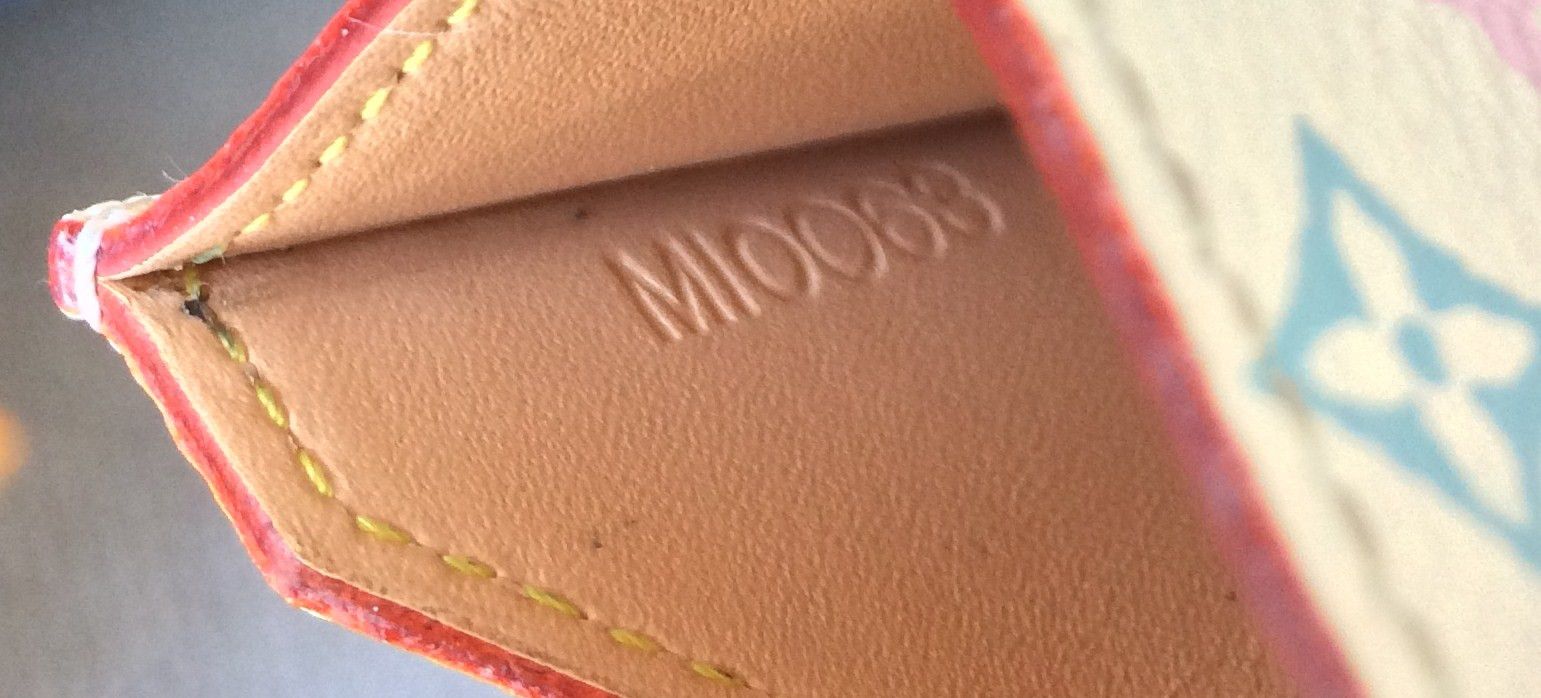 Louis Vuitton × Takashi Murakami S/S 2003 Vuitton x Murakami Monogram Card Holder+Mirror Size ONE SIZE - 6 Thumbnail