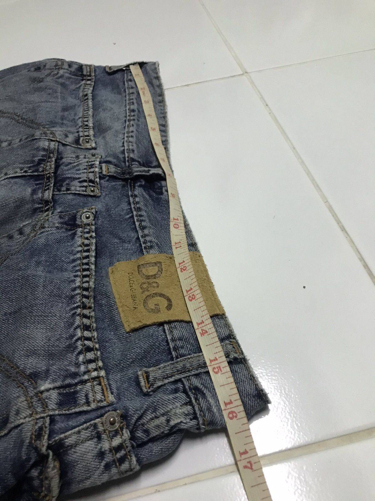 Dolce & Gabbana Dolce & gabbana light blue denim jeans Size 32" / US 10 / IT 46 - 10 Thumbnail