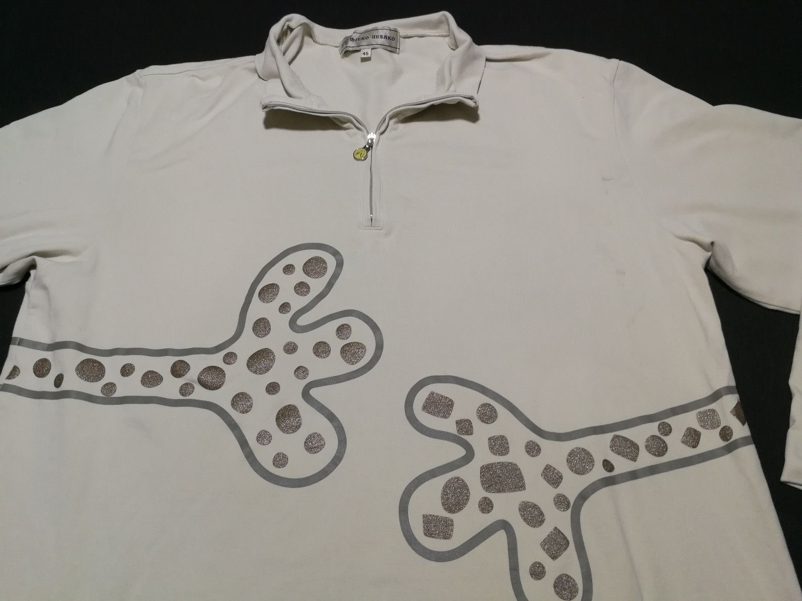 Japanese Brand Mieko Eusako Japan Hug Hand Art Half Zipper Polo Tee Size US M / EU 48-50 / 2 - 3 Thumbnail