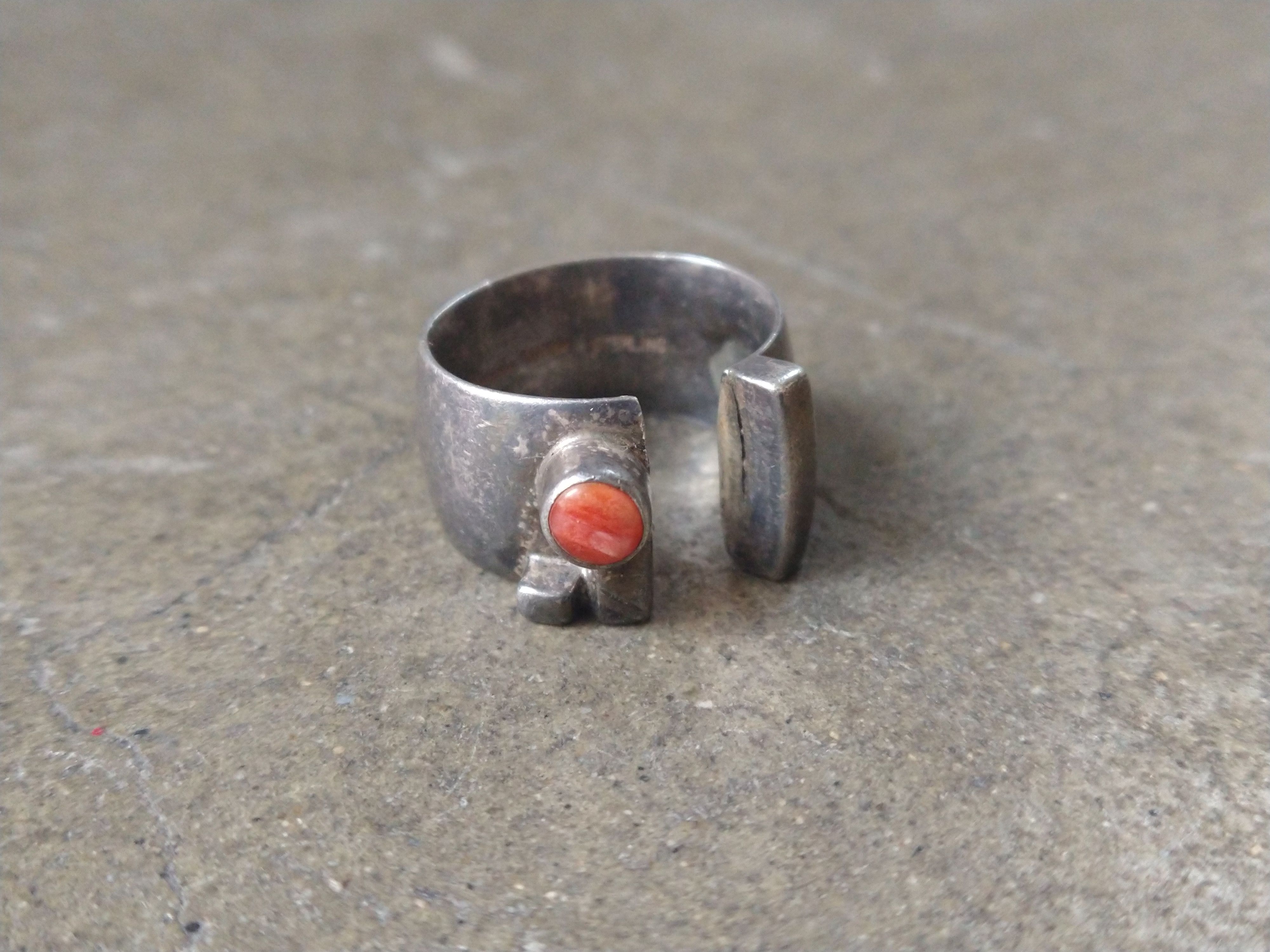 Avant Garde x Jewelry Vintage Sterling Silver Ring Size 8.5 Modern Coral, Men's