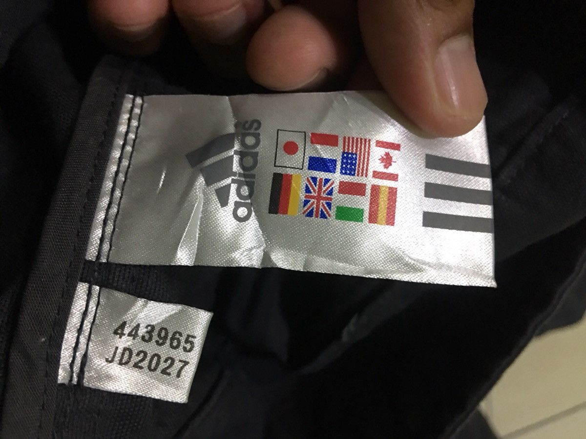 Adidas ADIDAS EMBROIDERED JACKET Size US L / EU 52-54 / 3 - 5 Thumbnail