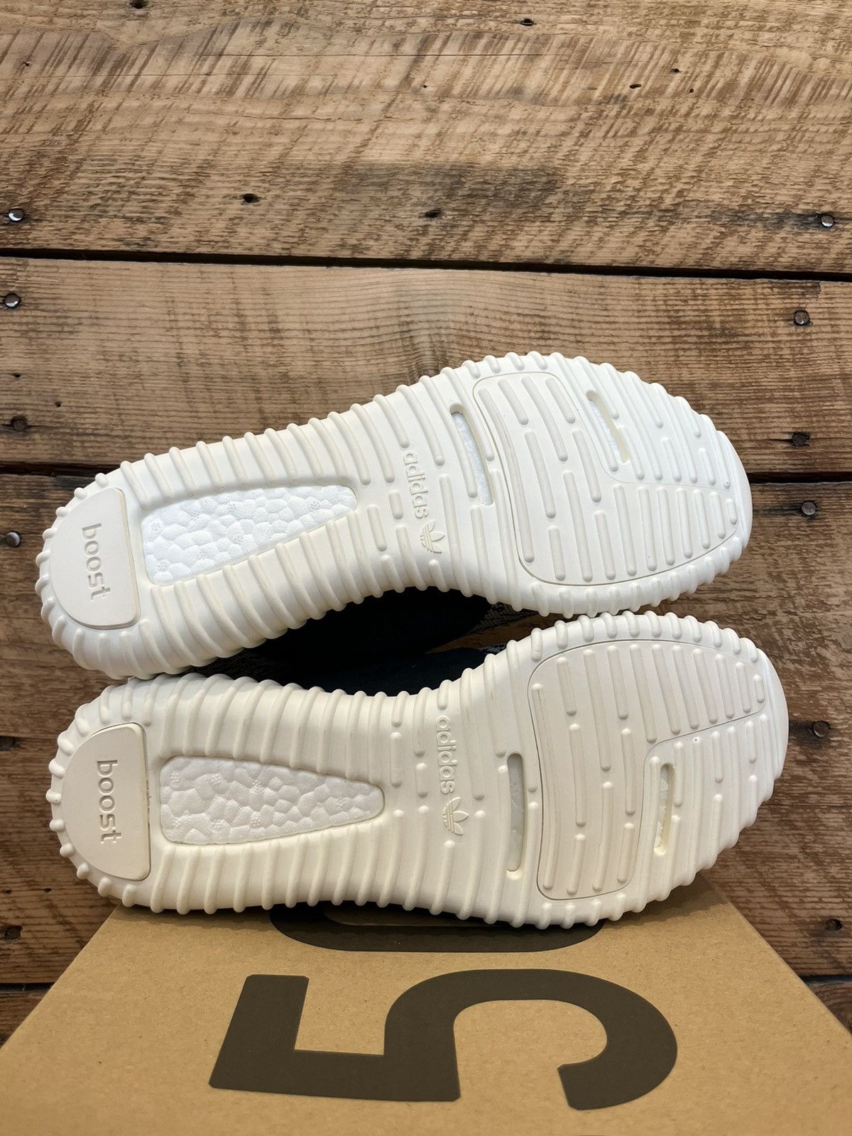 Adidas × Kanye West Yeezy Boost 350 Turtle Dove 2022 AQ4832 Size US 10 / EU 43 - 5 Thumbnail