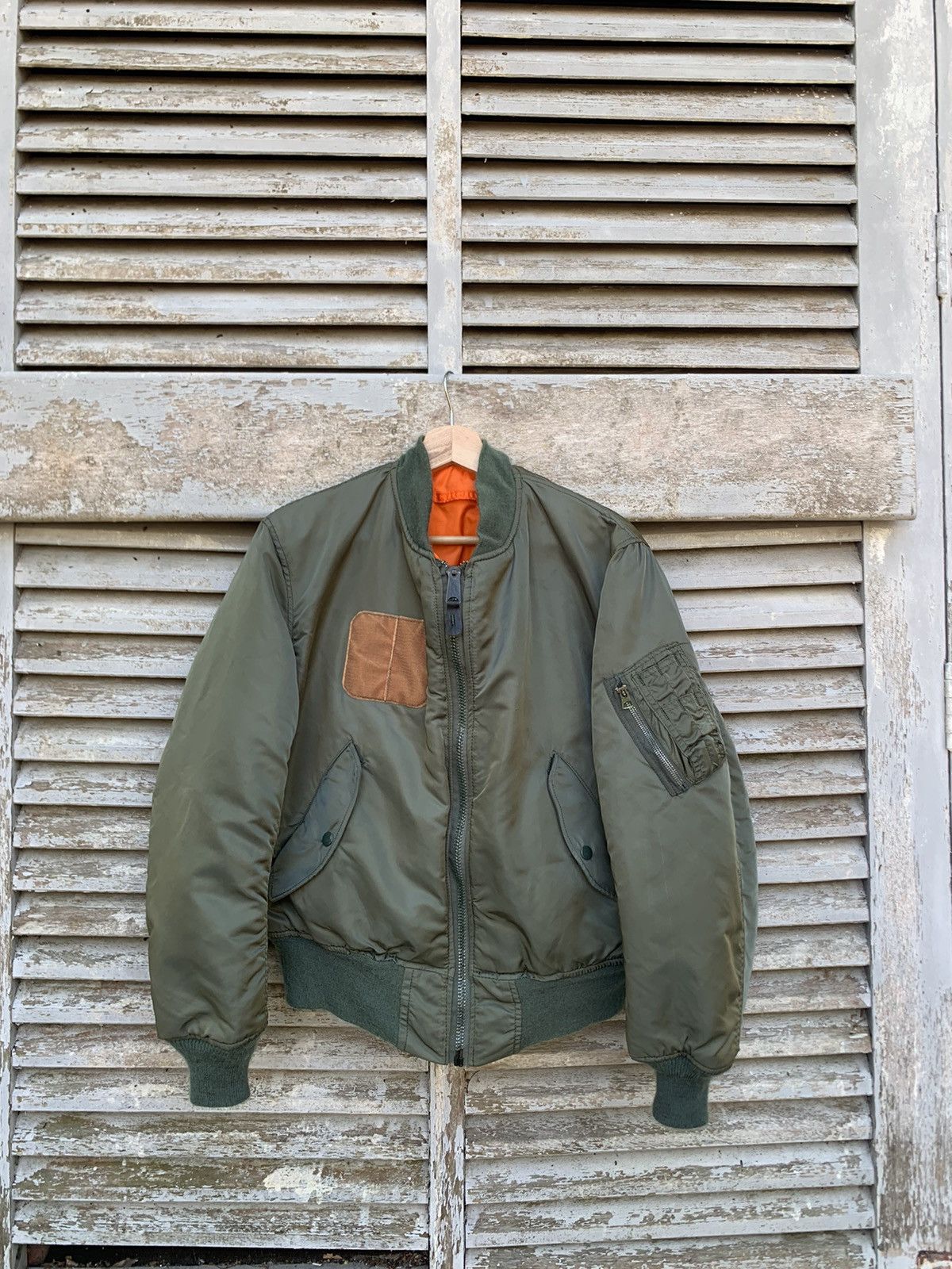Alpha Industries Vintage Alpha Industries MA1 Man Intermediate BomberJacket Size US S / EU 44-46 / 1 - 2 Thumbnail