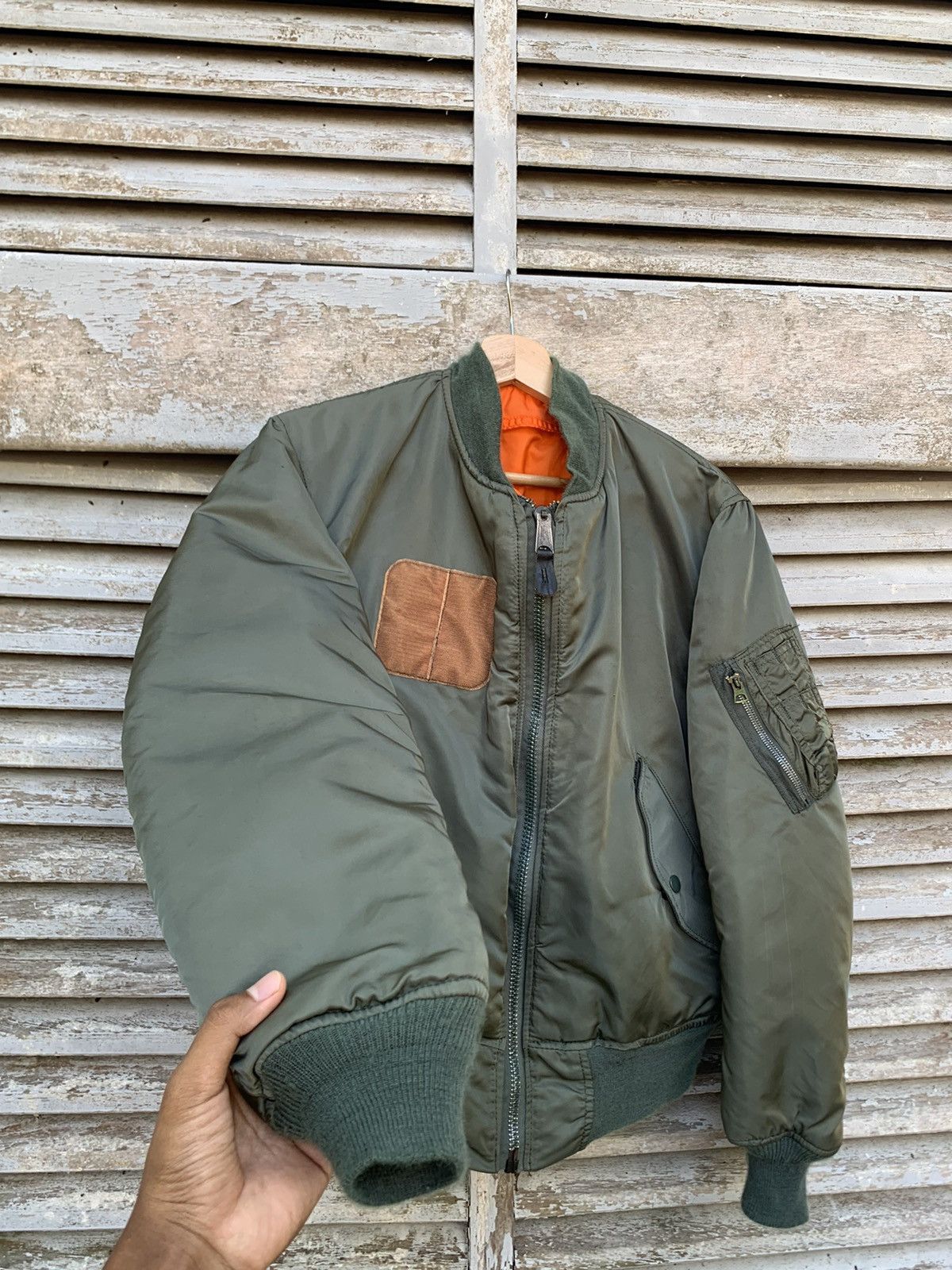 Alpha Industries Vintage Alpha Industries MA1 Man Intermediate BomberJacket Size US S / EU 44-46 / 1 - 7 Thumbnail