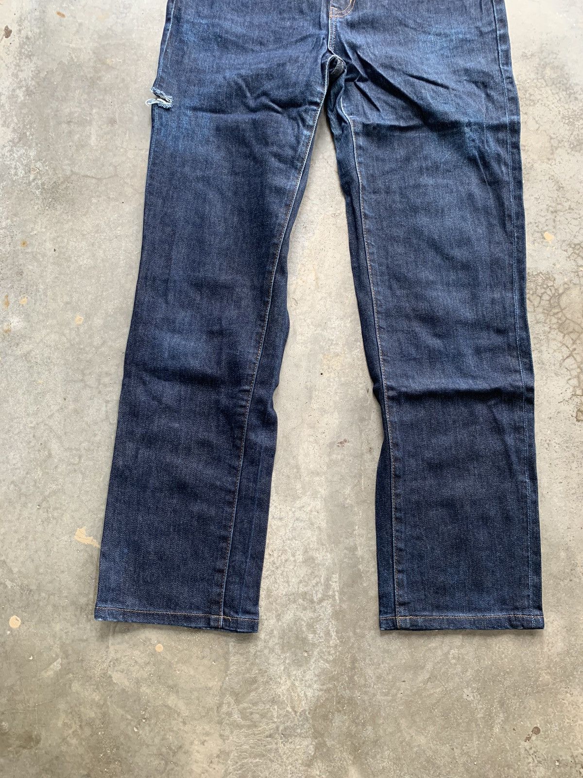 Uniqlo JapaneseBrand Uniqlo Distressed Denim Jeans Straight Pant Size US 30 / EU 46 - 2 Thumbnail