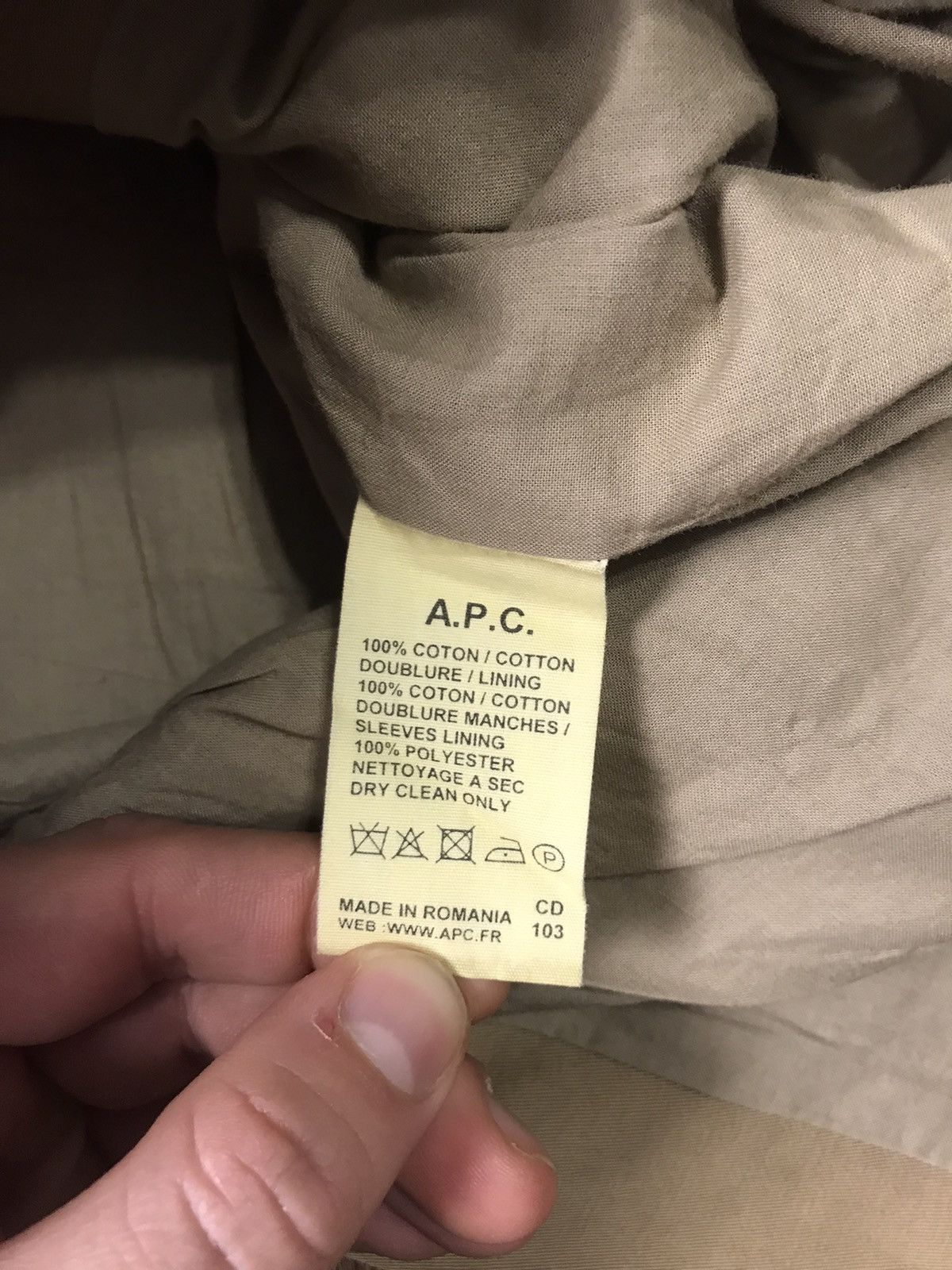 A.P.C. A.P.C. Minimalist Rain coat Size US S / EU 44-46 / 1 - 7 Thumbnail