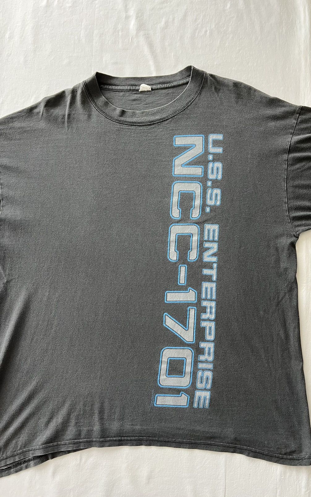 Band Tees Vintage 1996 Star Trek NCC-1701 Faded Black Tee (Star Wars) Size US XL / EU 56 / 4 - 3 Thumbnail