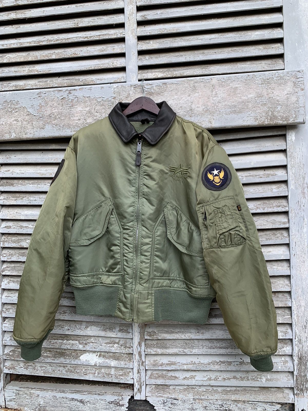 Alpha Industries 🪖 Vintage Alpha Industries Man Intermediate Bomber Jacket Size US L / EU 52-54 / 3 - 6 Thumbnail