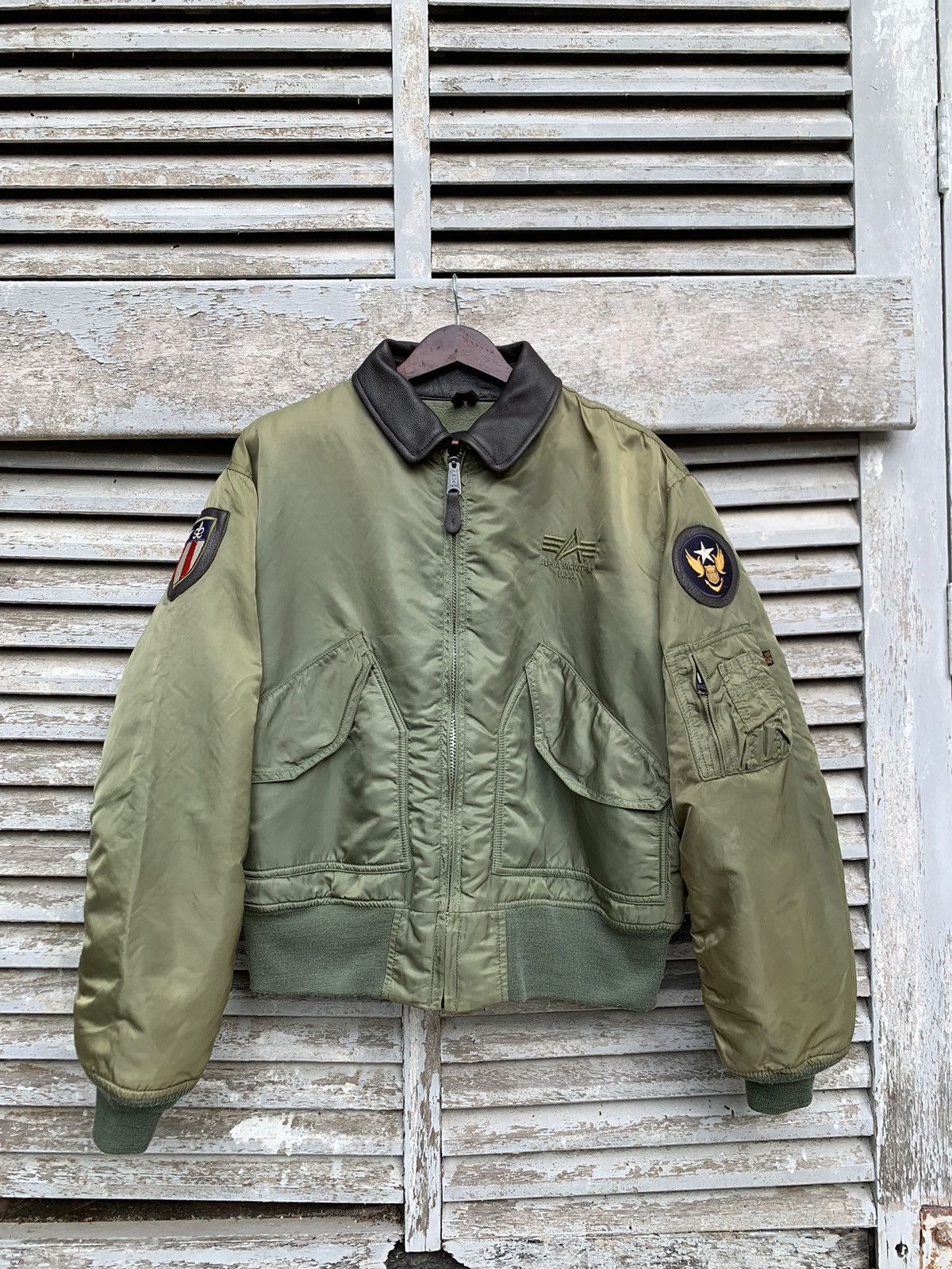 Alpha Industries 🪖 Vintage Alpha Industries Man Intermediate Bomber Jacket Size US L / EU 52-54 / 3 - 3 Thumbnail