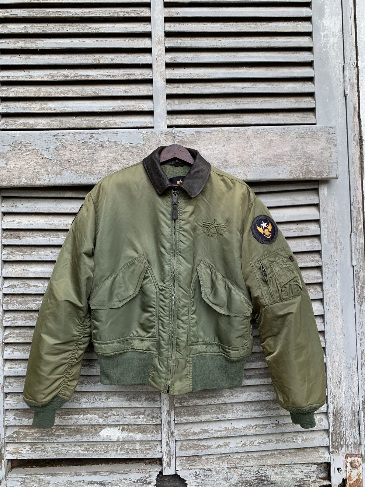 Alpha Industries 🪖 Vintage Alpha Industries Man Intermediate Bomber Jacket Size US L / EU 52-54 / 3 - 8 Thumbnail