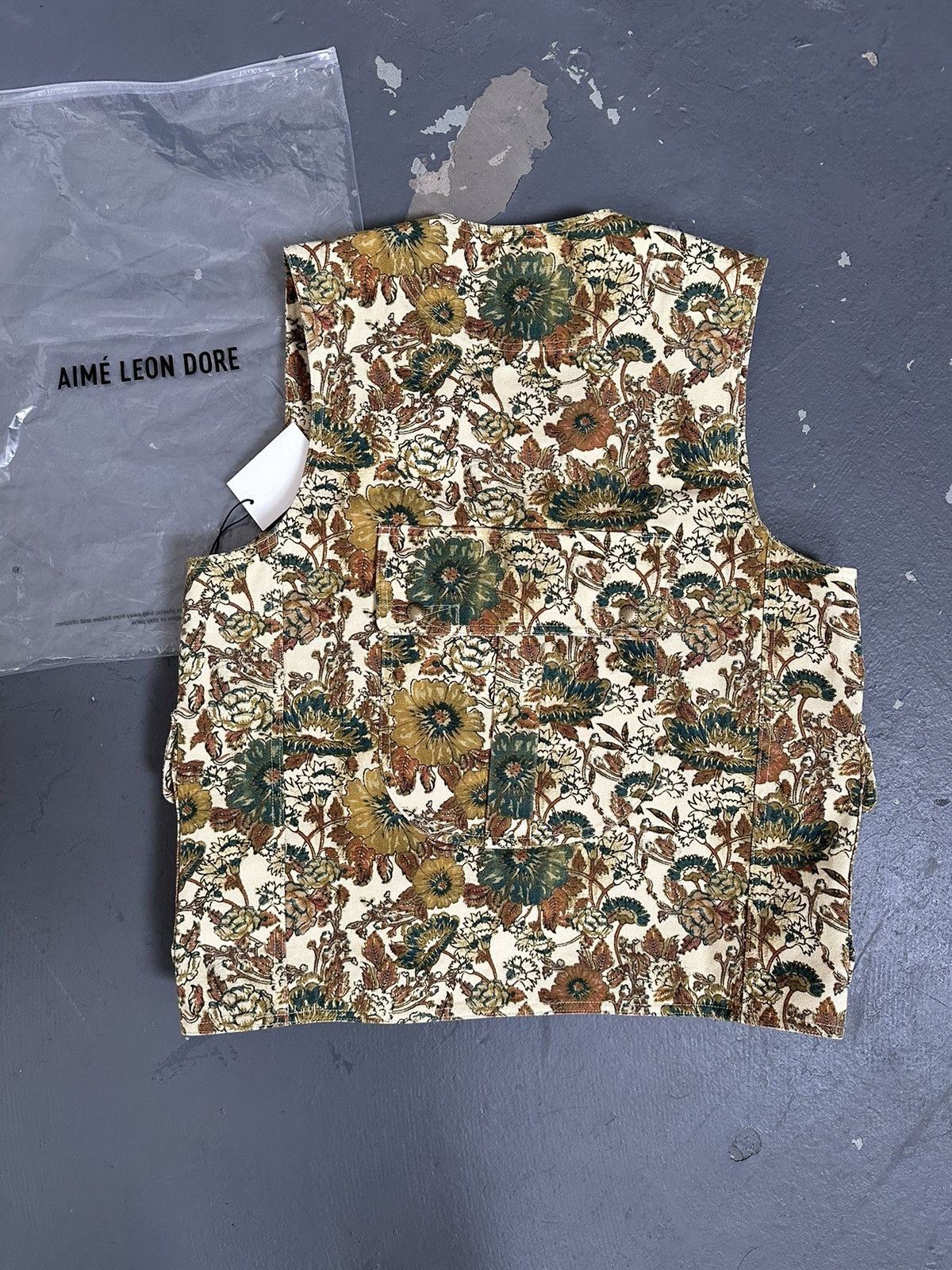 Aime Leon Dore Aime Leon Dore SS22 Floral Field Vest Size US L / EU 52-54 / 3 - 5 Thumbnail