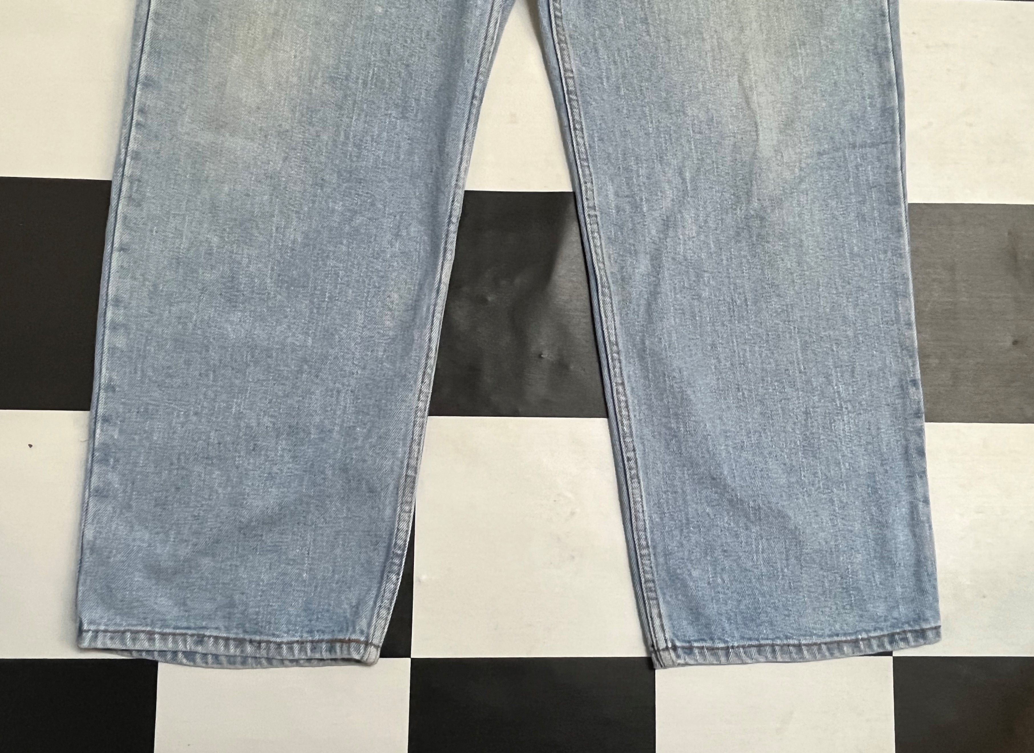 Levi's × Vintage Vintage Levis 550 Faded Denim Jean L206 Size US 40 / EU 56 - 6 Thumbnail