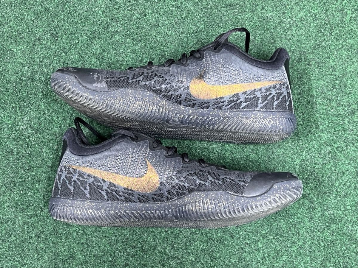 Nike 2019 Nike Kobe Mamba Rage Gold Stars Size US 11 / EU 44 - 5 Thumbnail