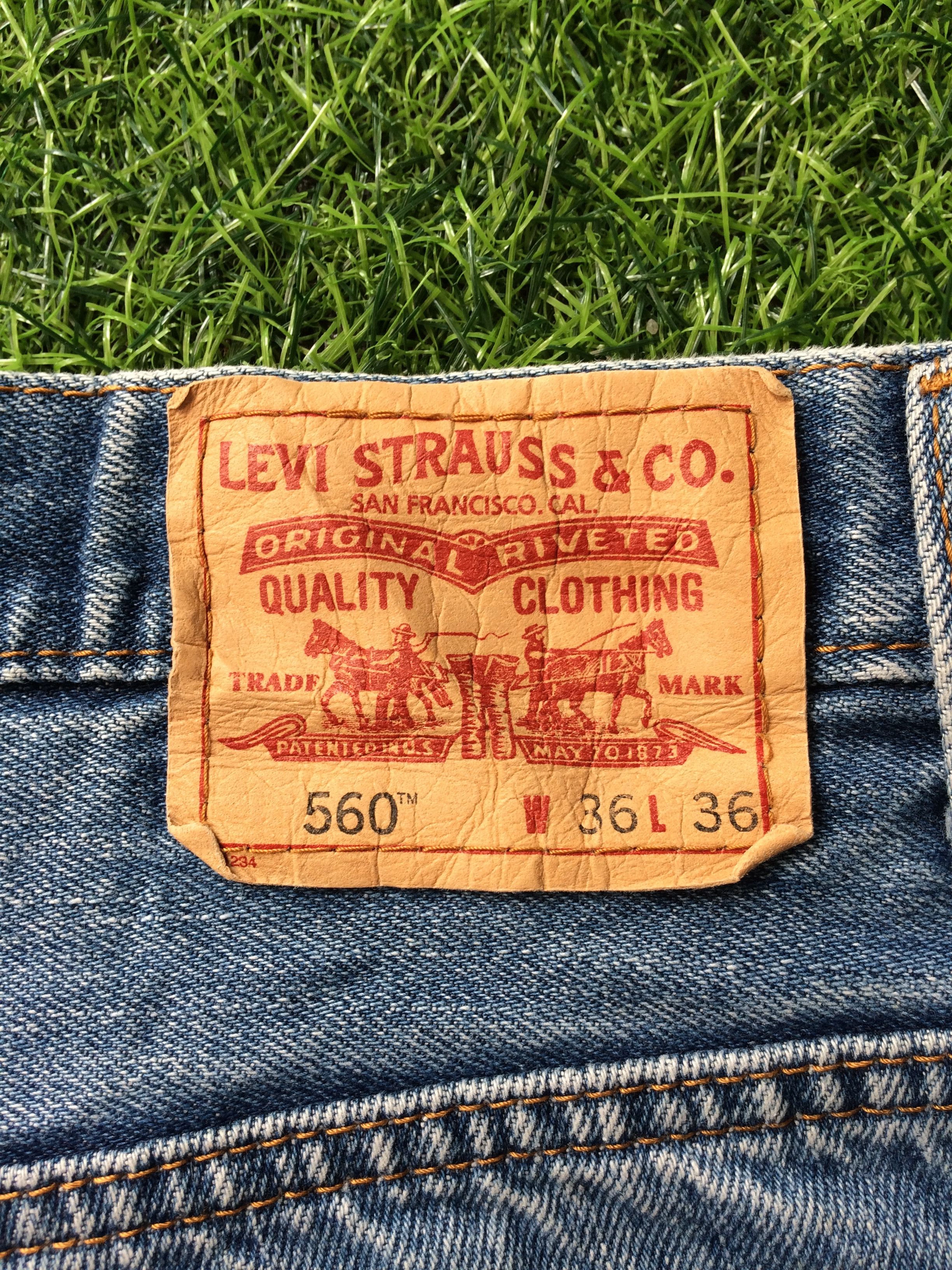 Levi's × Vintage Dirty Levis 560 Jeans #B-642 Size US 35 - 10 Thumbnail