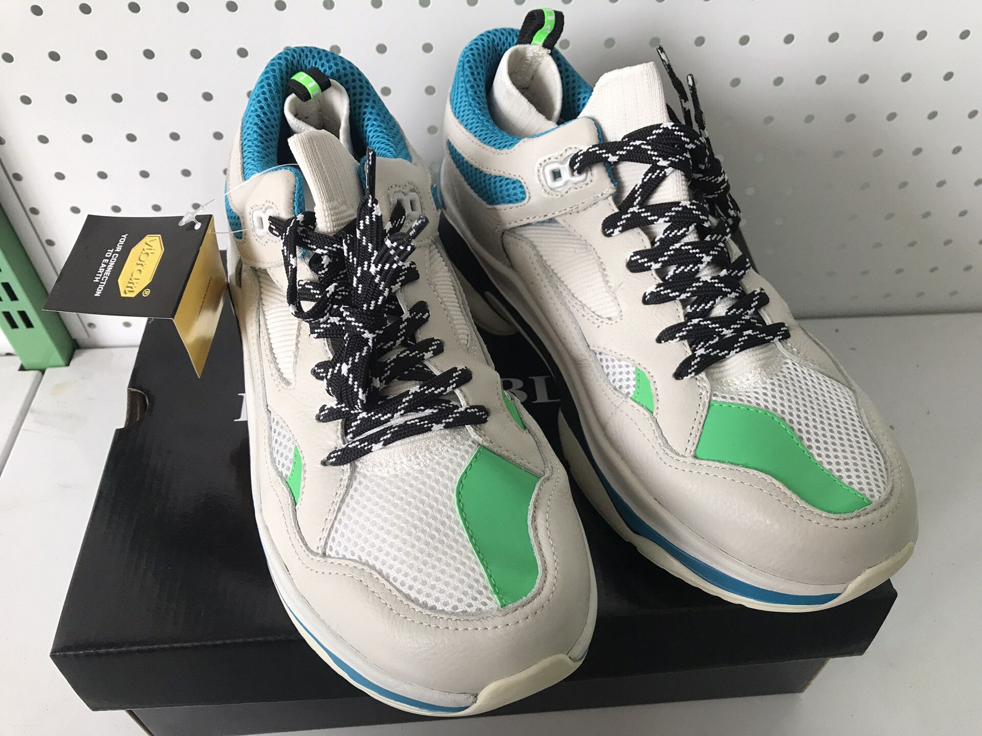 Barneys New York × Brandblack SAGA Barney’s Exclusive Size US 9 / EU 42 - 6 Thumbnail