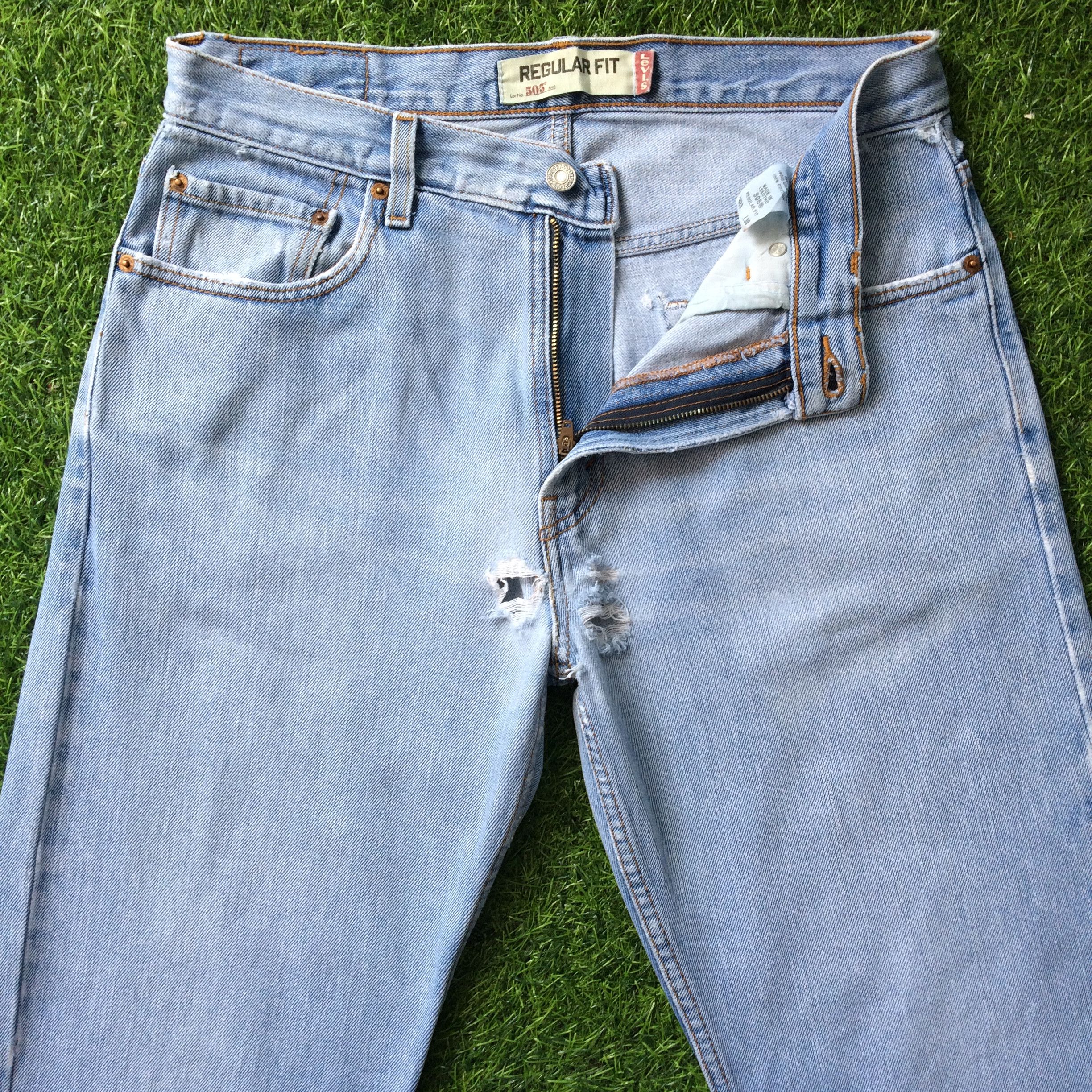 Levi's × Vintage Levis 505 Light Wash Jeans #B-787 Size US 33 - 3 Thumbnail