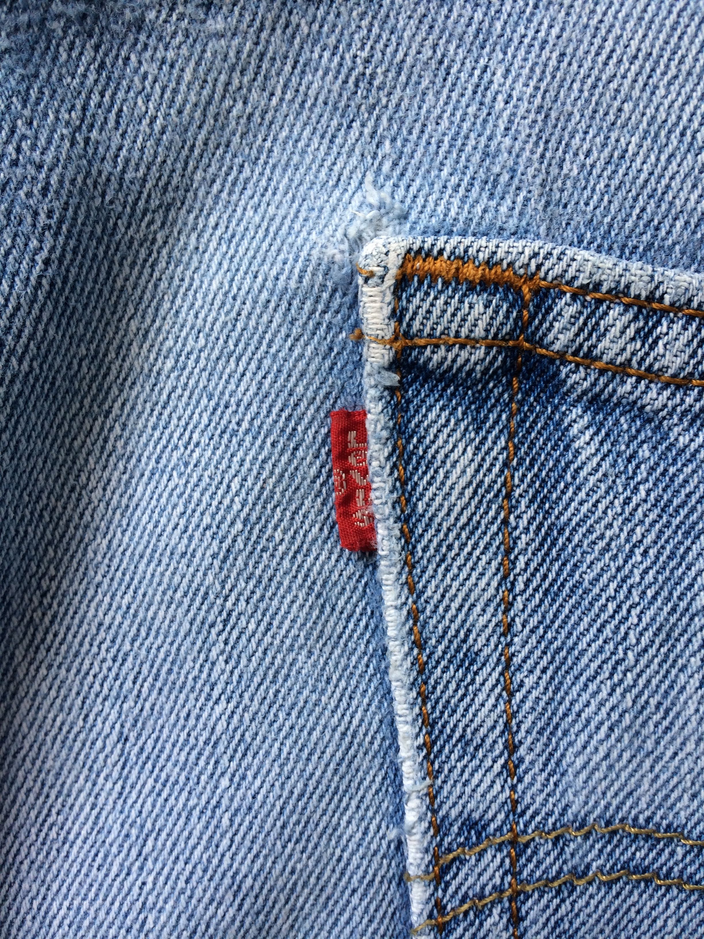 Levi's × Vintage Levis 505 Light Wash Jeans #B-787 Size US 33 - 9 Thumbnail