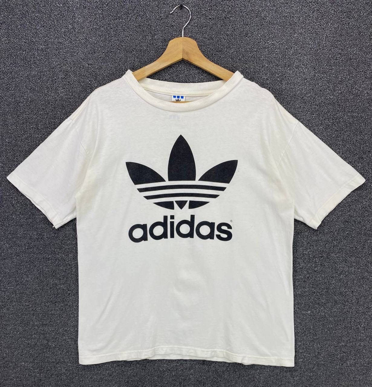 Adidas Vintage Adidas Trefoils Big Logo Print Mirror Tees T Shirts Size US M / EU 48-50 / 2 - 1 Thumbnail