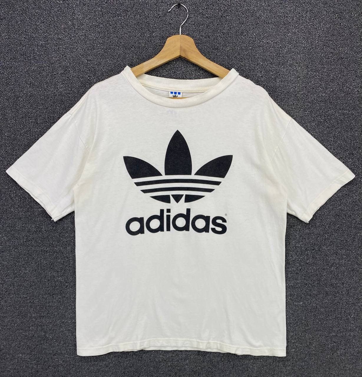 Adidas Vintage Adidas Trefoils Big Logo Print Mirror Tees T Shirts Size US M / EU 48-50 / 2 - 2 Thumbnail