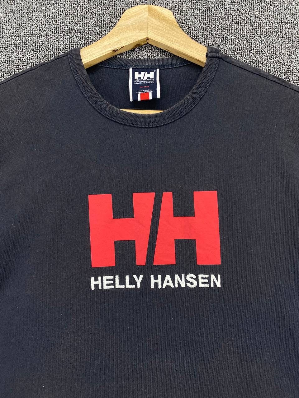 Helly Hansen Vintage Helly Hansen Big Logo Tees T Shirts Size US M / EU 48-50 / 2 - 5 Thumbnail