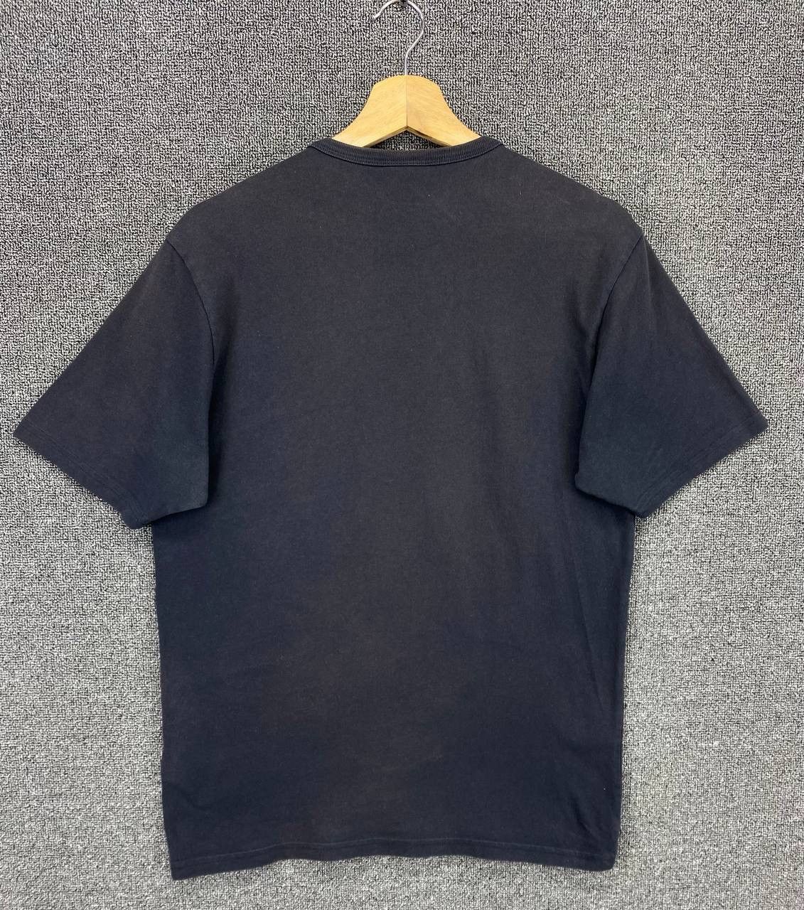 Helly Hansen Vintage Helly Hansen Big Logo Tees T Shirts Size US M / EU 48-50 / 2 - 7 Thumbnail
