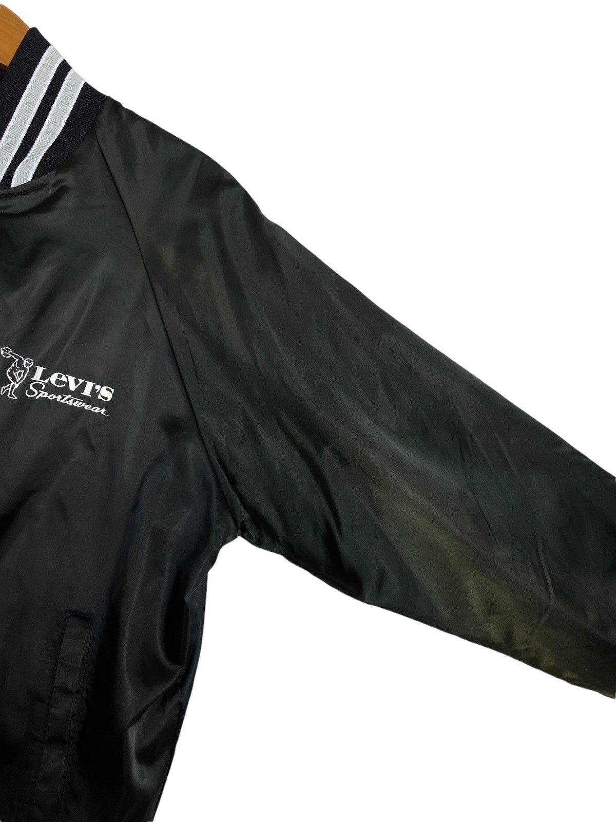 Levi's Vtg Levi’s Sportwear Varsity Satin Jacket Usa Scovil Button Size US L / EU 52-54 / 3 - 8 Thumbnail