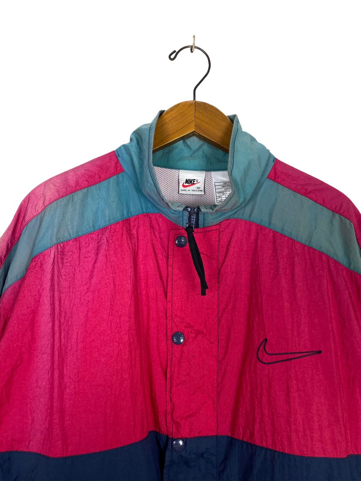 Nike Rare Vtg Nike Swoosh Sun Faded THRASHED Big Logo Windbreker Size US M / EU 48-50 / 2 - 5 Thumbnail