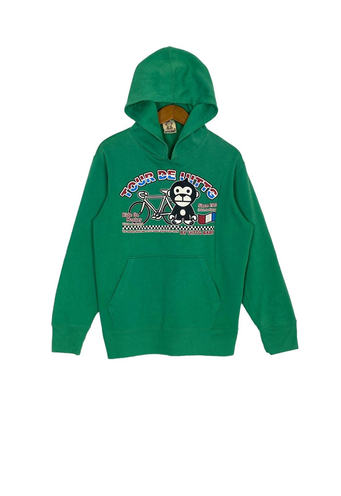 Japanese Brand Rare‼️ Uittg Baby Tour de Uittg Big Logo Hoodie Size US M / EU 48-50 / 2 - 1 Thumbnail