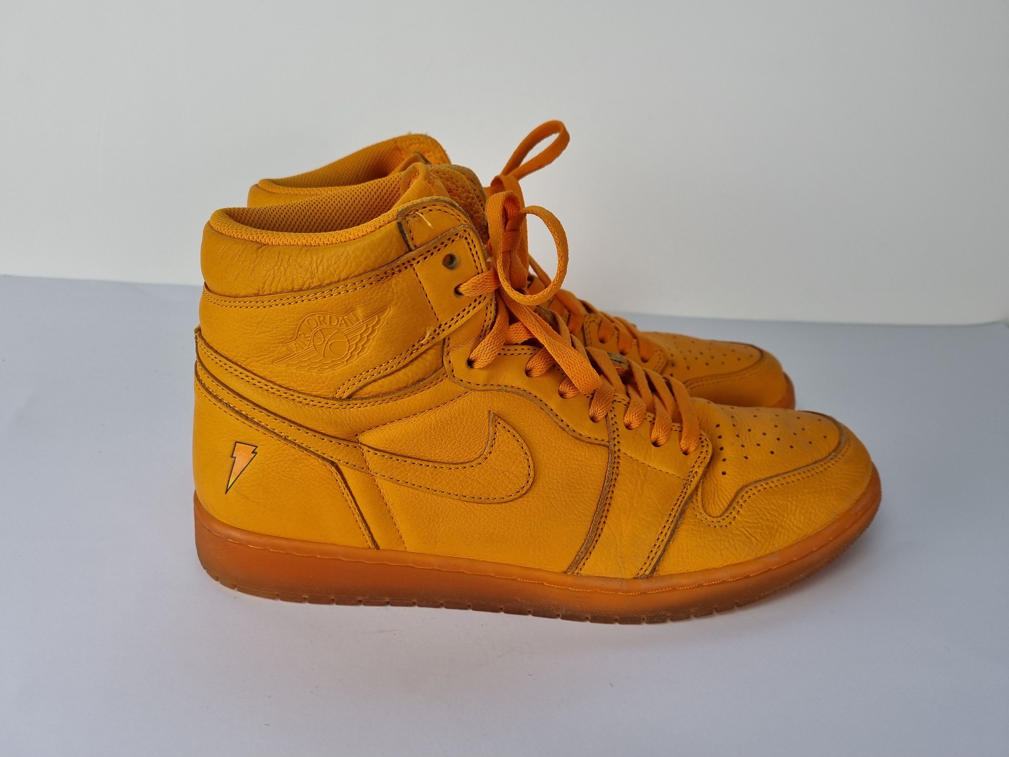 Gatorade × Jordan Brand × Nike Air Jordan 1 High Orange Peel Gatorade Nike Sneakers Size US 13 / EU 46 - 3 Thumbnail