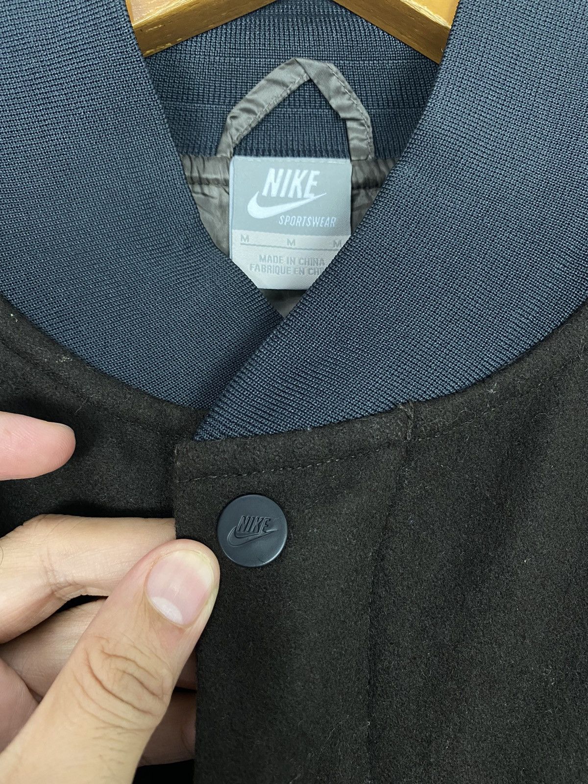 Nike Rare‼️ Nike Varsity Wool Jacket Embroidery Small Logo Size US M / EU 48-50 / 2 - 4 Thumbnail