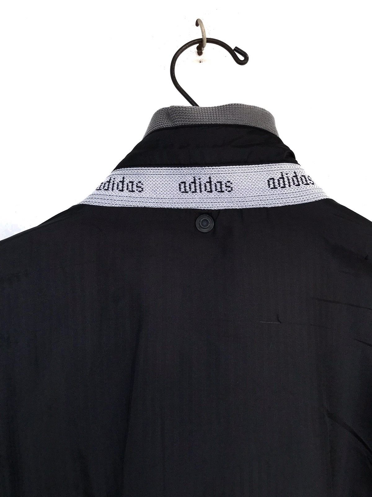 Adidas Rare‼️ Vintage Adidas Windbreker Embroidered Script Logo Size US M / EU 48-50 / 2 - 5 Thumbnail