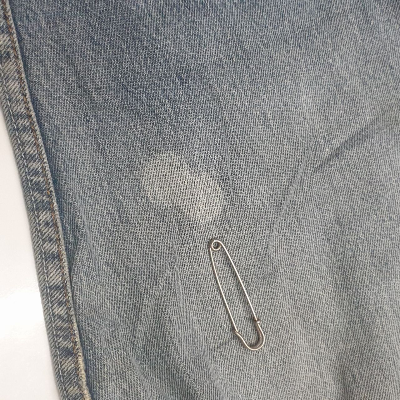 Levi's Vintage Levi's 501 Bleached Jeans Size US 32 / EU 48 - 13 Thumbnail