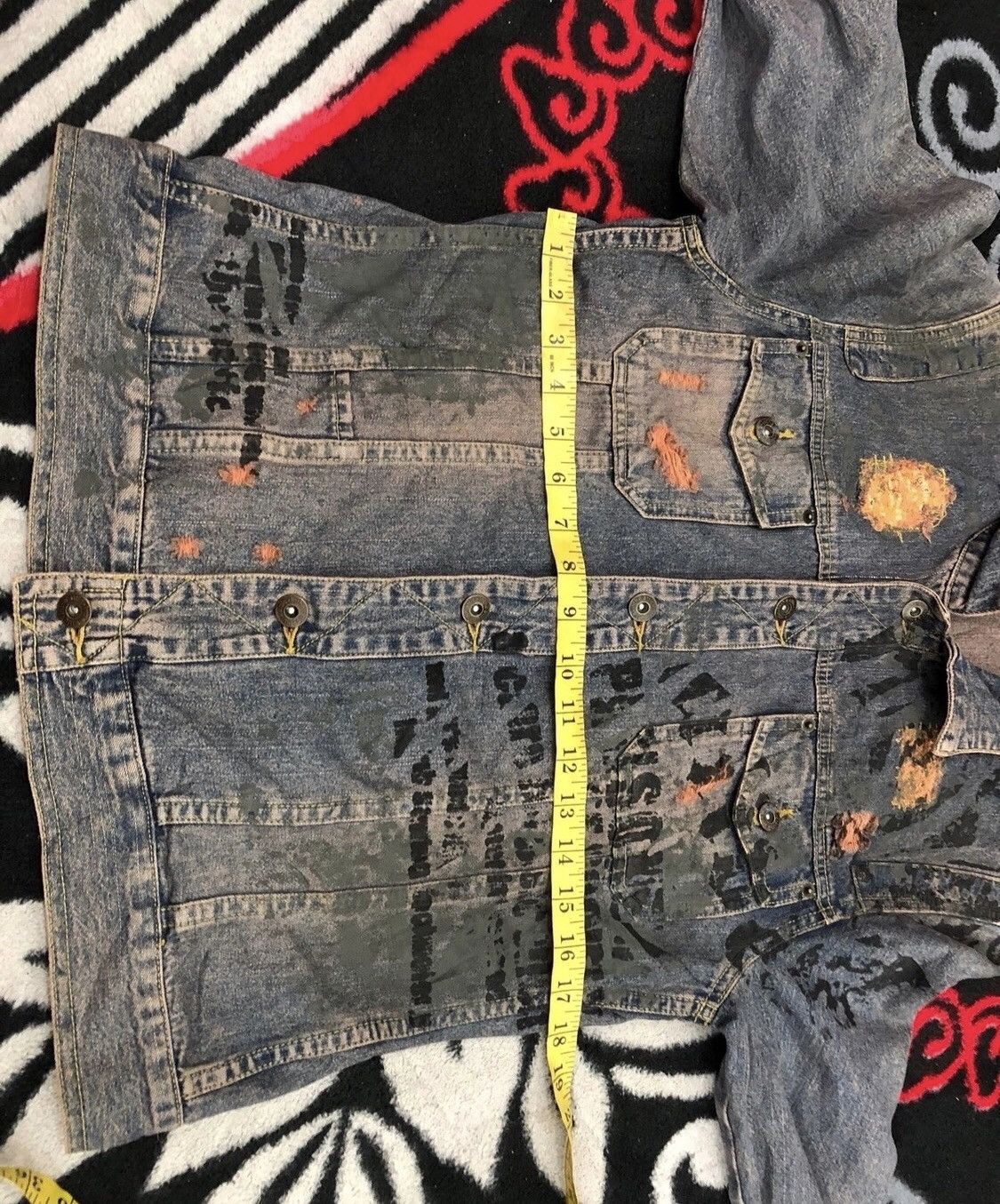 In The Attic In The Attic Distressed Painted Denim Jacket Size US M / EU 48-50 / 2 - 6 Thumbnail