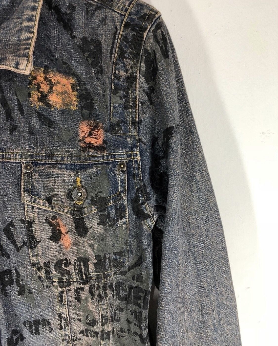 In The Attic In The Attic Distressed Painted Denim Jacket Size US M / EU 48-50 / 2 - 3 Thumbnail