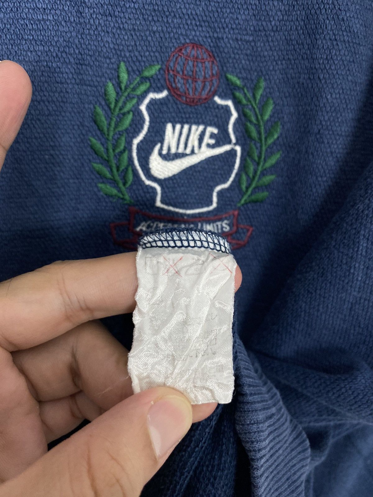 Nike Rare‼️ Vintage Nike Accept No Limit Sweatshirt Small Logo Size US L / EU 52-54 / 3 - 6 Thumbnail