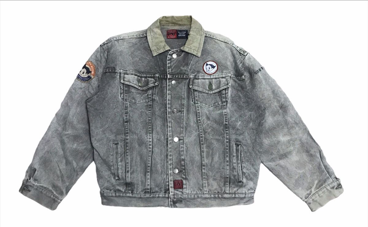 Vintage Forties trucker light wash denim jacket Size US L / EU 52-54 / 3 - 1 Thumbnail