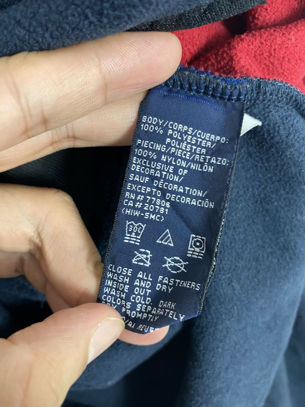 Tommy Hilfiger Rare‼️ Vintage Tommy Hilfiger Cold Stop Fleece Small Logo Size US XXL / EU 58 / 5 - 4 Thumbnail
