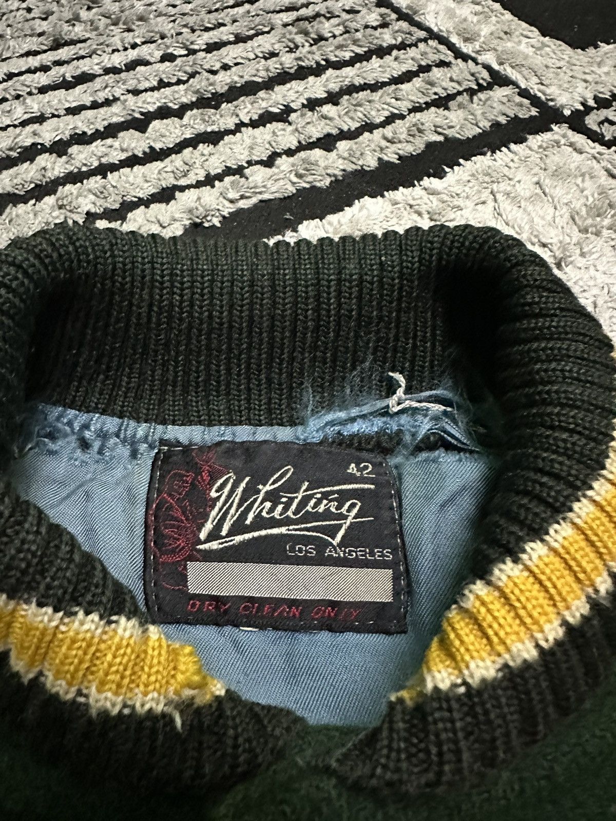 MLB Vintage 80s whiting Los Angeles varsity jacket Size US M / EU 48-50 / 2 - 4 Thumbnail