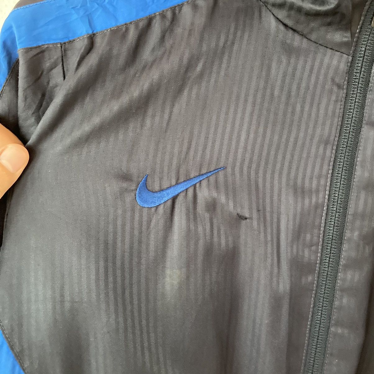Nike 🔥LAST PRICE🔥 Nike Strips Windbreaker Hooded Size US L / EU 52-54 / 3 - 7 Thumbnail
