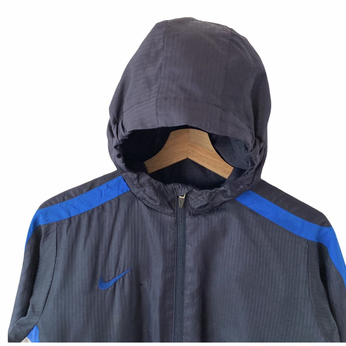 Nike 🔥LAST PRICE🔥 Nike Strips Windbreaker Hooded Size US L / EU 52-54 / 3 - 3 Thumbnail