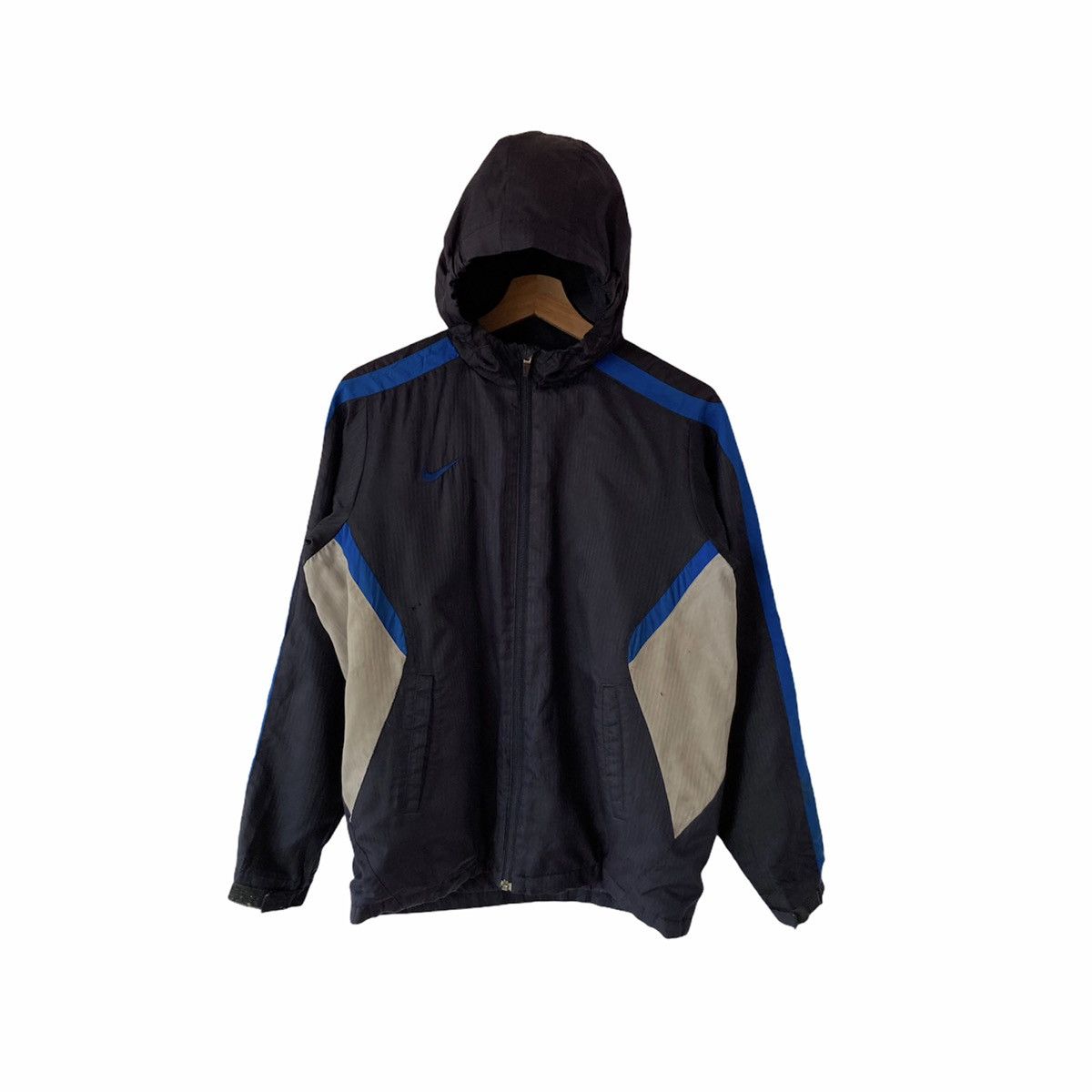 🔥LAST PRICE🔥 Nike Strips Windbreaker Hooded
