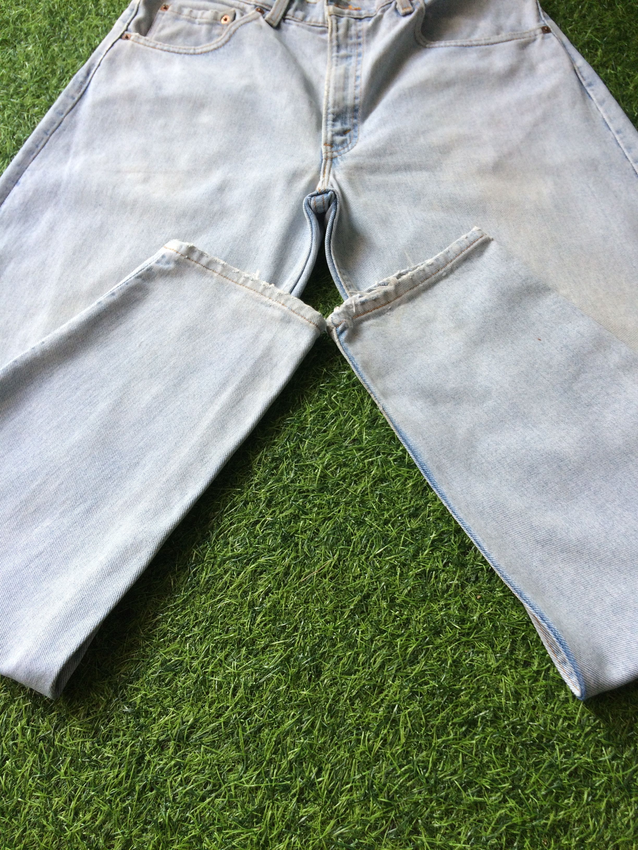 Levi's × Vintage Levis 560 Light Wash Jeans #B-660 Size US 32 / EU 48 - 5 Thumbnail
