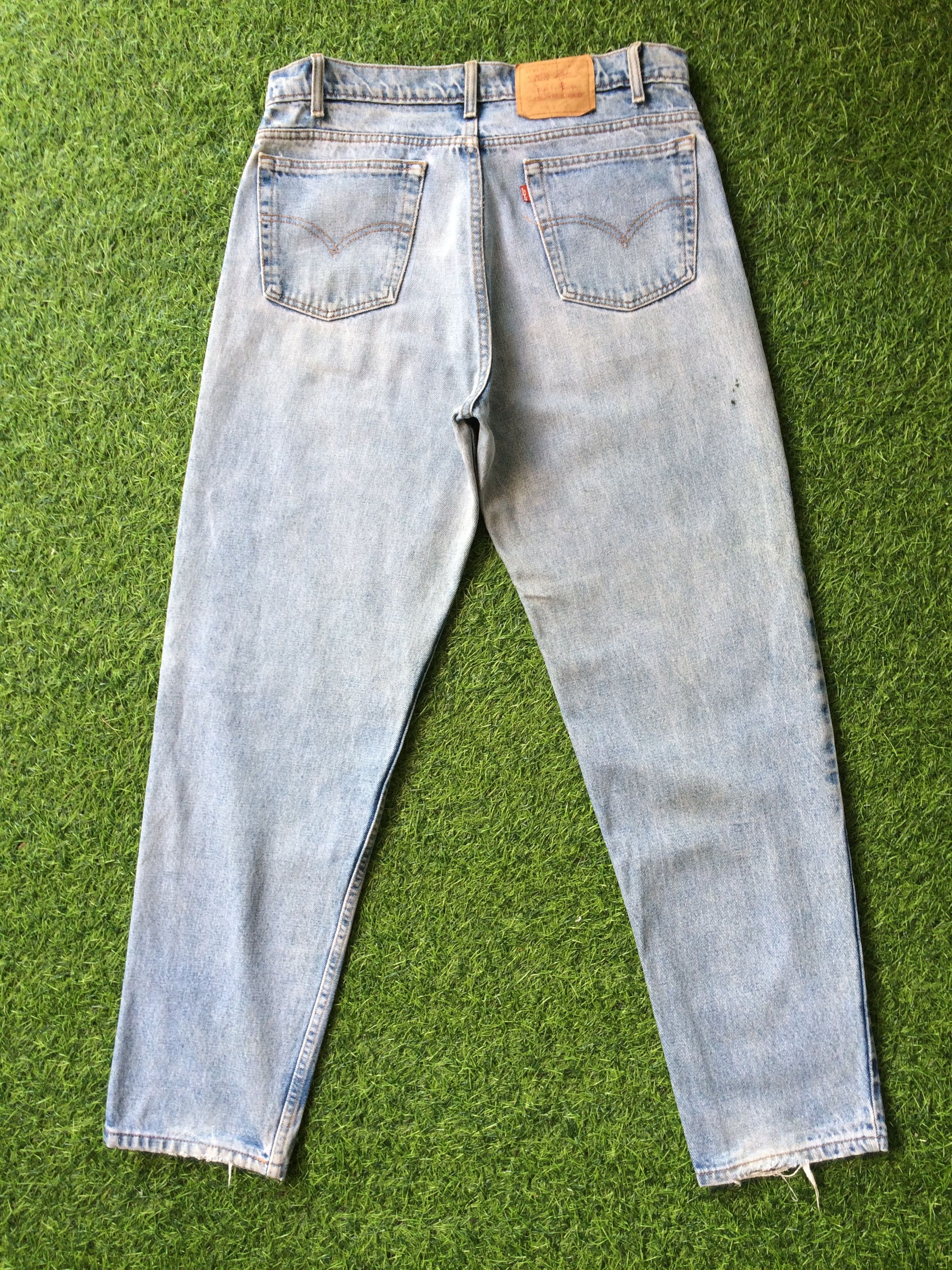 Jean × Vintage Levis 550 Light Wash Jeans #B-664 Size US 35 - 2 Thumbnail