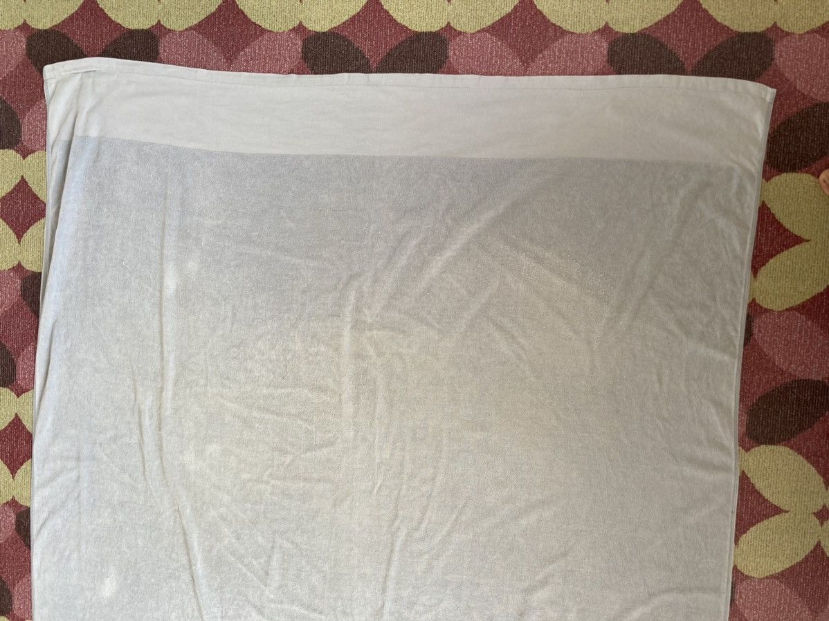 Yves Saint Laurent Yves Saint Laurent linge de maison Blanket Size ONE SIZE - 9 Thumbnail