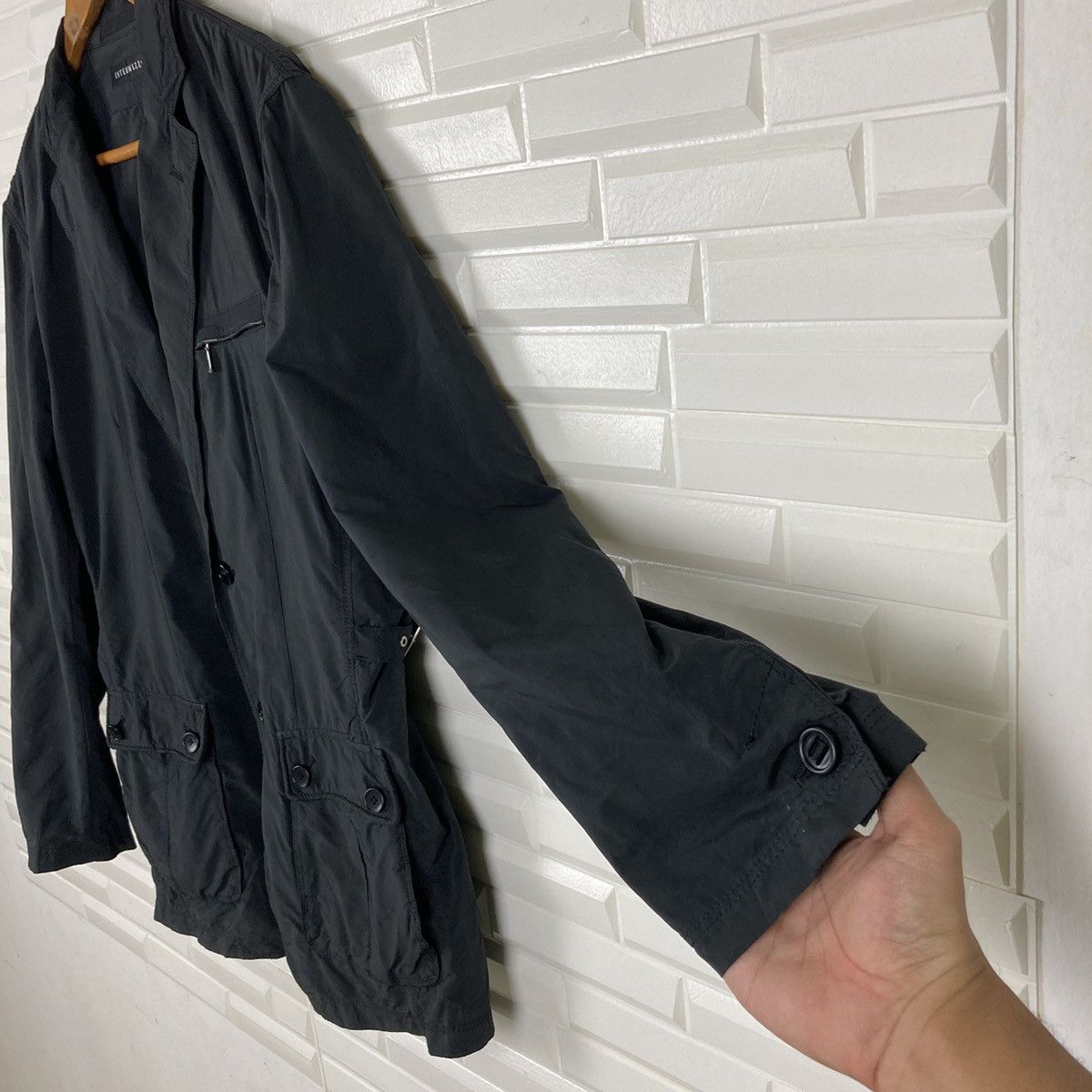 Japanese Brand Rare Japanese Nylon Light Coat Size US L / EU 52-54 / 3 - 8 Thumbnail
