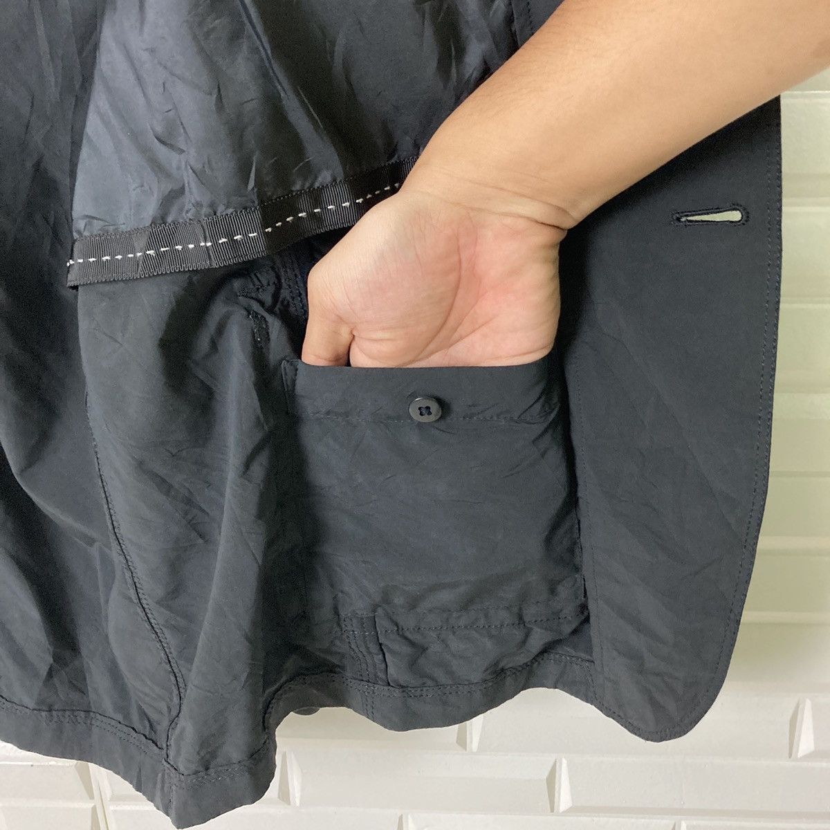 Japanese Brand Rare Japanese Nylon Light Coat Size US L / EU 52-54 / 3 - 20 Thumbnail